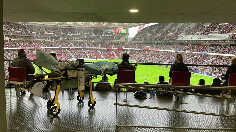 Η Μπέτις αποχαιρέτησε τον 17χρονο Μιγκέλ που έβλεπε αγώνες από το νοσοκομειακό του κρεβάτι (video)