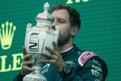 Grand Prix Ουγγαρίας: Αποβλήθηκε ο Φέτελ! – Δεύτερος ο Χάμιλτον και βάθρο για Σάινθ