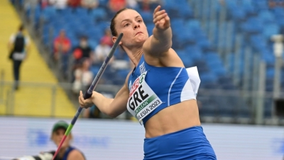 «Φουλ» για χρυσό η Τζένγκο: Στον τελικό με την... πρώτη της βολή!