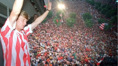 Ολυμπιακός: Ο θρυλικός Λάγιος Ντέταρι επιστρέφει στο «Γ.Καραϊσκάκης»!