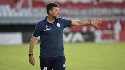 Μπάτσι: «Ήμασταν καλοί στο πρώτο ημίχρονο, αλλά δεν αξίζαμε να χάσουμε έτσι!»