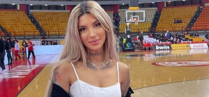 Μπέριλ ΜακΚίσικ: Τα… χώνει από το ημίχρονο!