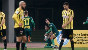 Παναιτωλικός: Παρθενικό «διπλό» και πρώτη νίκη επί της ΑΕΚ μετά από 1.149 μέρες! (video)