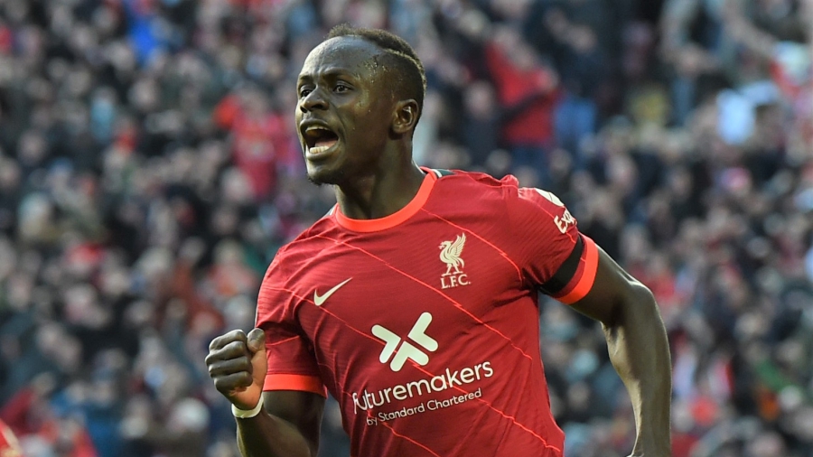 Συνεχίζει την αρνητική στάση η Λίβερπουλ για Μανέ – Πιέζει η Μπάγερν