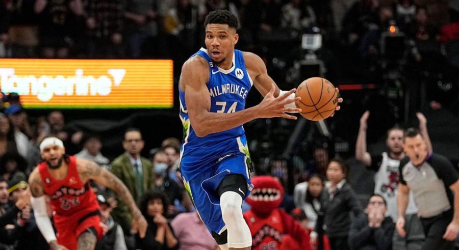 Giannis: «Αγκαλιάστε την κάθε στιγμή»