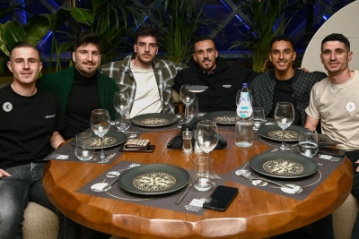 Δεμένοι σαν μία οικογένεια: Δείπνο για την Εθνική Ελλάδος λίγες μέρες πριν τον… τελικό