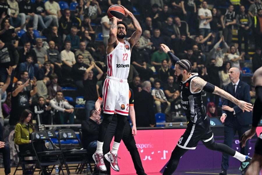 «Ερυθρόλευκο» κονσέρτο για 100άρα: Επιβλητικός Ολυμπιακός, έβγαλε γούστα και έβαλε 104 στο Βελιγράδι!