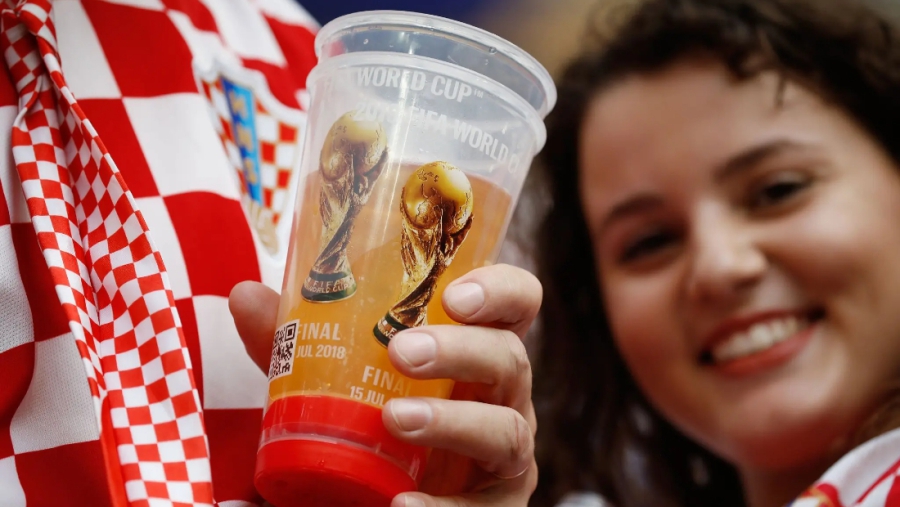 Μουντιάλ 2022: Με εντολή της βασιλικής οικογένειας κρύβουν τις... μπύρες στο Κατάρ!