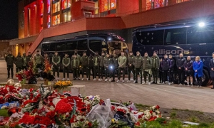 Απόγευμα αναμνήσεων: Κατάθεση στεφάνων στη μνήμη του Ντιόγκο Ζότα από τη Γουλβς στο «Άνφιλντ»!