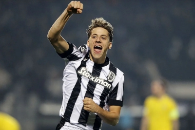 Ο Κωνσταντέλιας μένει... τελικά και υπογράφει συμβόλαιο αυξημένων αποδοχών!