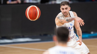 Η FIBA «λάτρεψε» τον Τολιόπουλο: Πέντε αναρτήσεις για... πάρτη του, σε λιγότερο από δύο ώρες! (video)