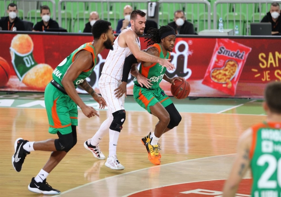 Δημήτρης Αγραβάνης για Κέντρικ Πέρι: «Γκαρντ με προσωπικότητα που δεν φοβάται την ευθύνη»