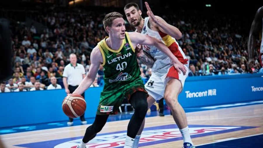 Βαρύ διάστρεμμα για τον Γκριγκόνις, ένα μήνα εκτός αγωνιστικής δράσης