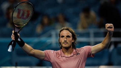 «Σίφουνας» ο Τσιτσιπάς, πέρασε στους «16» του Miami Open και τώρα... Αλκαράθ! (video)