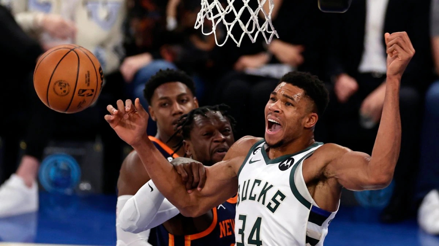 NBA: Με 37αρη και «διπλό» Αντετοκούνμπο πέρασαν από τη Νέα Υόρκη οι Μπακς! (video)