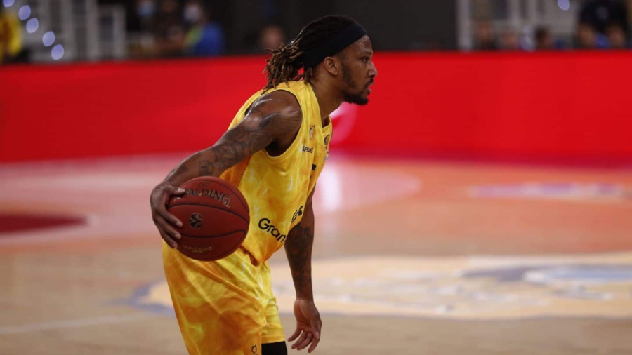 Ασίστ από άλλον… πλανήτη από τον Αλμπισί! (video)