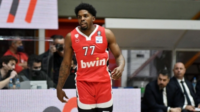 ΜακΚίσικ: «Θέλουμε ο κόσμος να γεμίσει το ΣΕΦ με τη Μονακό, θα είναι σκληρή σειρά» (video)