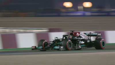 Formula 1: Εντυπωσιακός ο Χάμιλτον πήρε την pole position στο Κατάρ