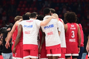 Αρμάνι - Ολυμπιακός: Η 12άδα των «ερυθρολεύκων»!