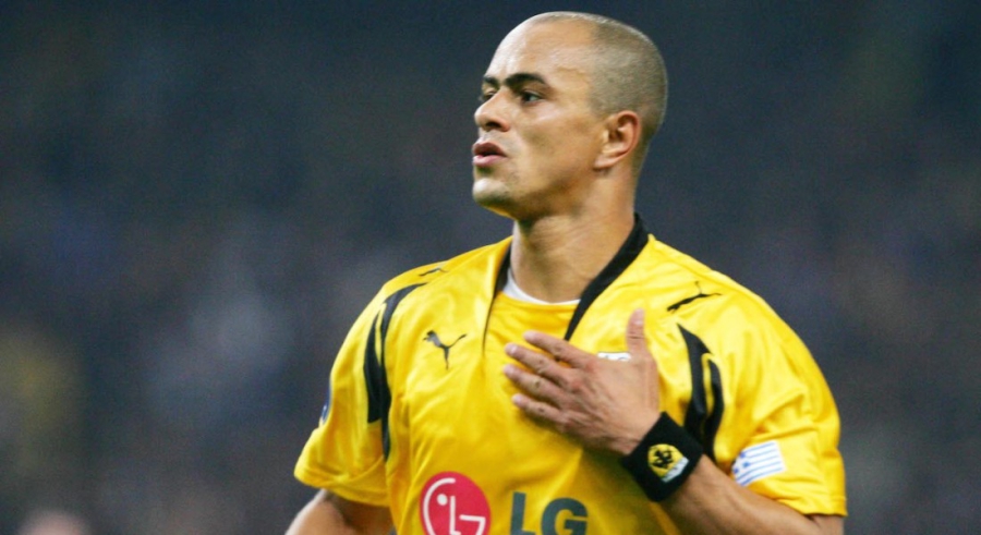 ΑΕΚ: Ο Ζούλιο Σεζαρ έκανε τον δικέφαλο αετό... τατουάζ!