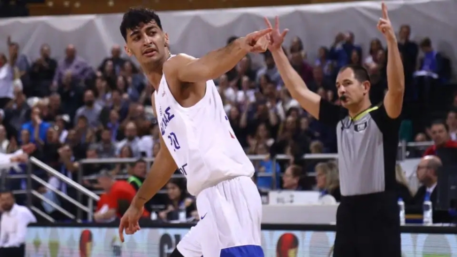 Σαμοντούροφ: «Το βάθρο μας μεγαλώνει το πείσμα τους - Εξαιρετικό το κλίμα!»