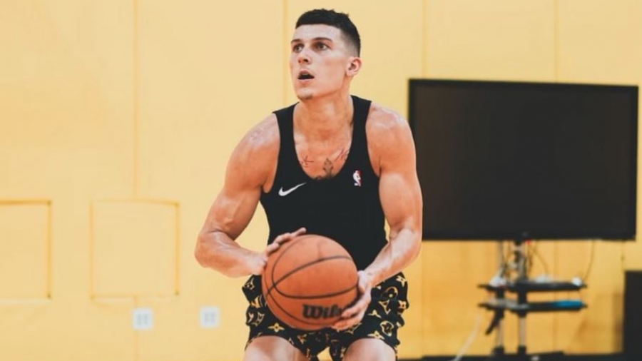 Η «μεταμόρφωση» του Τάιλερ Χίρο