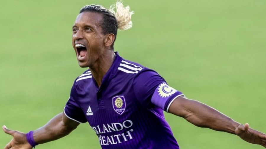 Ο «βιονικός» Νάνι εντυπωσιάζει στις ΗΠΑ και πείθει πως η ηλικία είναι όντως… αριθμός!