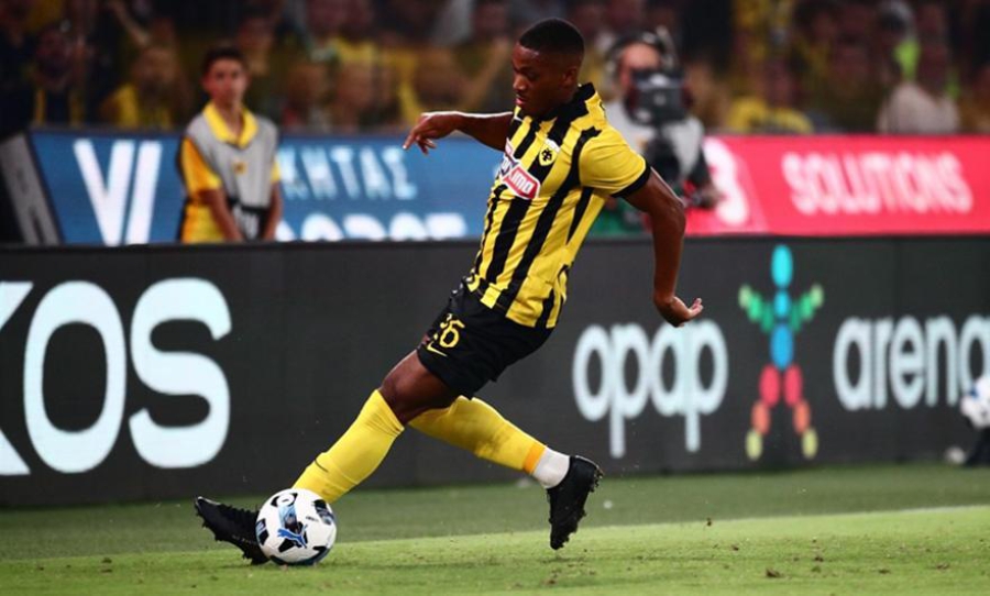 Στο στόχαστρο της Τραμπζονσπόρ ο Μαρσιάλ - «Θετικός» ο παίκτης!