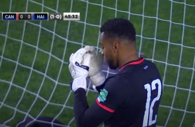 «Μυθικό» αυτογκόλ από τον τερματοφύλακα της Αϊτής στην αναμέτρηση με τον Καναδά! (video)