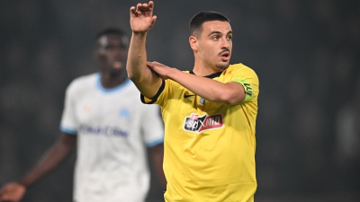 Πανσερραϊκός - ΑΕΚ: Γαλανόπουλος και Γιόνσον, δίδυμο στα χαφ!