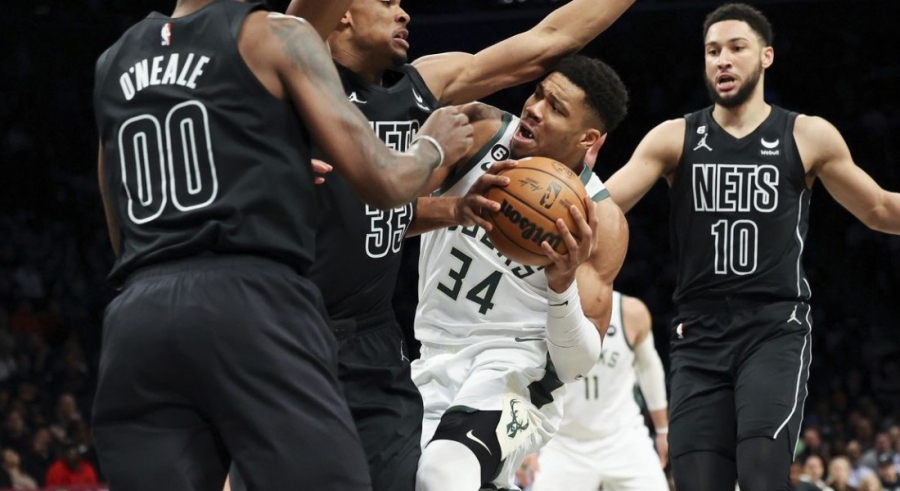 Νετς - Μπακς 118-100: Ούτε τα «ελάφια» του Γιάννη δεν μπόρεσαν να σταματήσουν το Μπρούκλιν (video)