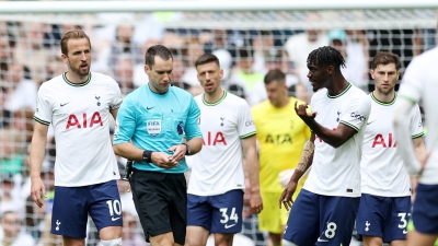 Τότεναμ – Μπρέντφορντ 1-3: «Ζορίζει» ακόμη και το Europa Conference League για την παρέα του Κέιν! (video)