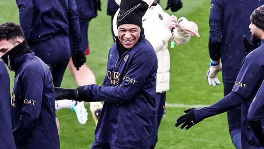 Ο Εμπαπέ «ψάχνει» το συμβόλαιο του Σαλάχ, επί τέσσερα!