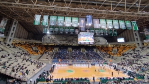 Παναθηναϊκός – Μπαρτσελόνα: Από το ιστορικό sold out του 2013 στο άδειο ΟΑΚΑ 10 χρόνια μετά (photos)