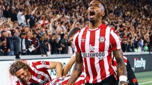 Μπρέντφορντ: Τα δύσκολα πέρασαν και η νίκη επί της Άρσεναλ, δικαιώνει μία προσπάθεια 74 χρόνων!