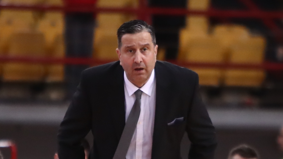 Τακιανός: «Δύσκολα αντιμετωπίζεται το στυλ του Ολυμπιακού»