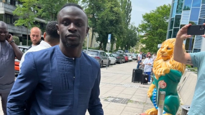 Στο Μόναχο ο Μανέ, περνάει ιατρικά και ανακοινώνεται από την Μπάγερν!