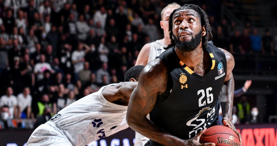 Συνεχίζει στην Παρτιζάν ο Λεσόρ!