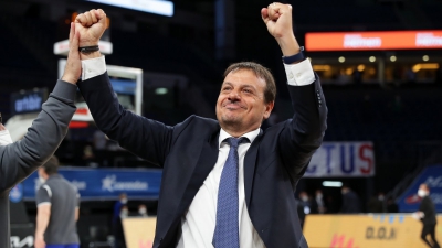 Αταμάν: «Θα δείτε ξανά τις γροθιές μου υψωμένες, όσοι φίλοι του Ολυμπιακού κι αν έρθουν στο Βελιγράδι!»