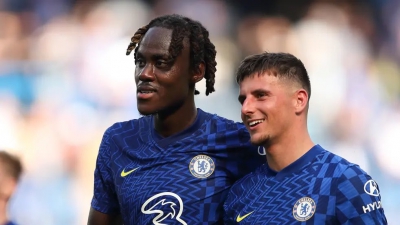 Περνάει από το Σεντ Τζέιμς Παρκ η Τσέλσι – πλησιάζει στην πρώτη νίκη η Μπέρνλι!