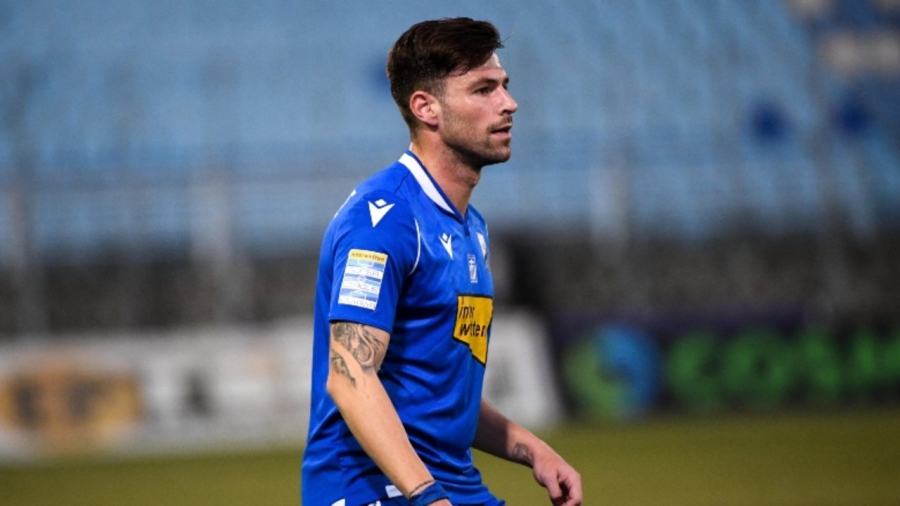 Η επιστροφή της σεζόν: Ο Σαραμαντάς  επέστρεψε για τη Λαμία, απόλυτη αποθέωση, όμορφη στιγμή με τον… Σιδηρόπουλο!