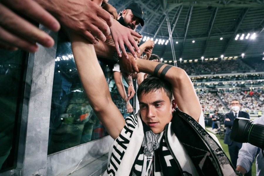 Μάικ Τζέιμς: «Ο Ντιμπάλα ήταν σαν να παίζεις στο FIFA»