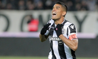 ΠΑΟΚ: Βραβεύει τον Μάτος στο ματς με τον Ολυμπιακό