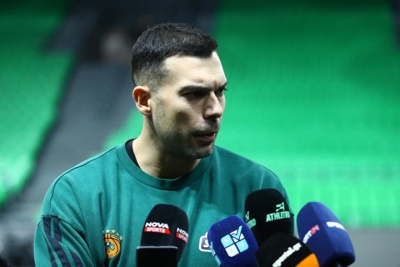 Σλούκας: «Κακή η εμφάνιση με Ολυμπιακό, οφείλουμε να βγούμε από το τούνελ - Έχουμε ταλέντο, θέλει πιο επιθετική άμυνα»