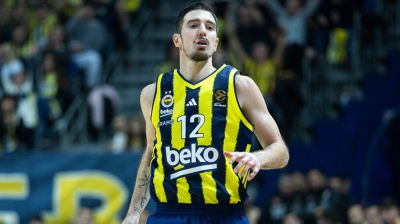 Αποσύρεται στο τέλος της σεζόν ο Ντε Κολό! (pic)