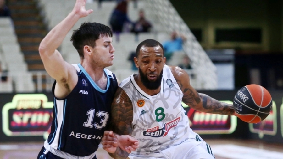 Κολοσσός: Tέλος ο Άλεξ Μπαρσέλο