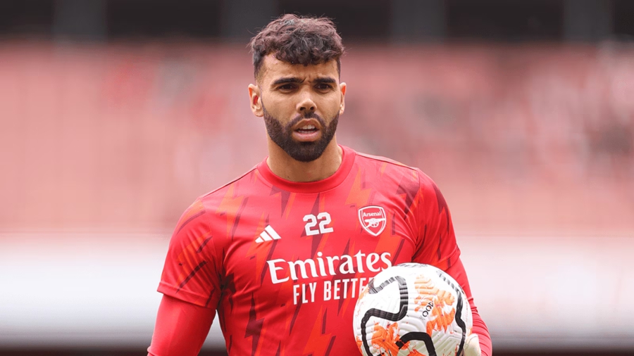 Η Άρσεναλ «γράφει» ιστορία 13 ετών με τον Ράγια, δίνοντάς του το «1» για τη νέα σεζόν!