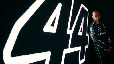 Χάμιλτον: «Δεν είπα ποτέ ότι θα σταματήσω»