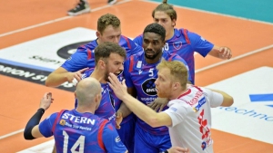 Υπερπρωταθλητής Ελλάδας ο Φοίνικας Σύρου, κέρδισε με 3-0 σετ τον Ολυμπιακό! (video)