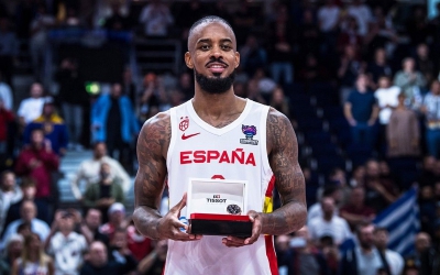 Λορένζο Μπράουν: Θα αγωνιστεί κανονικά με την Ισπανία στο Παγκόσμιο Κύπελλο